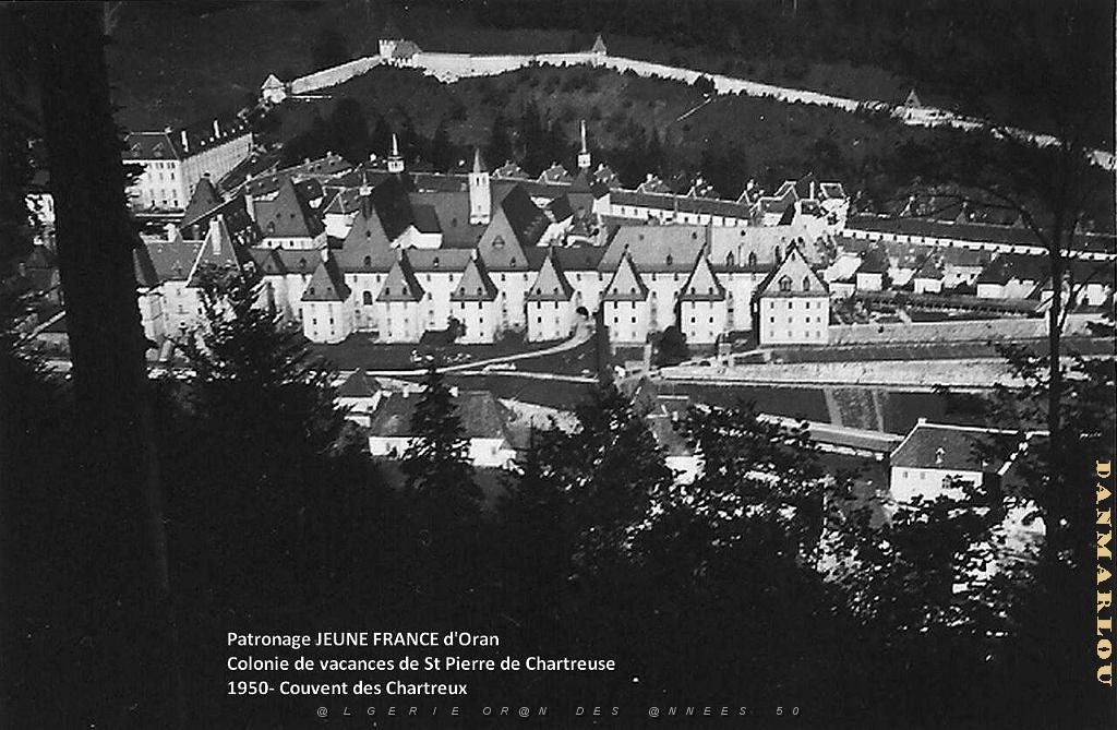 COLO JEUNE FRANCE 1950 couvent des Chartreux.jpg